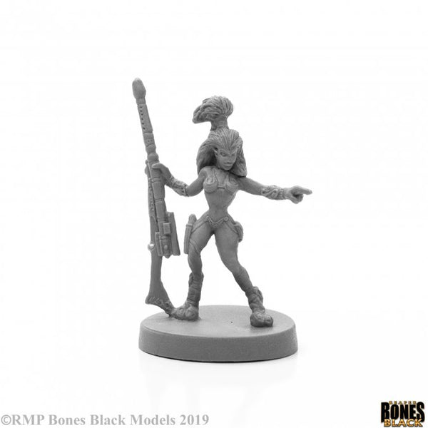 Reaper Bones Black: Andromdedan Female Hunter 49027